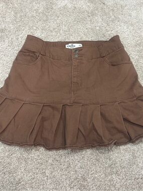 Hollister Chocolate Brown Pleated Mini Skirt